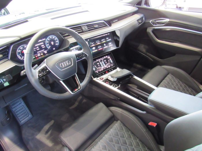 2023 Audi e-tron S Sportback Prestige SUV