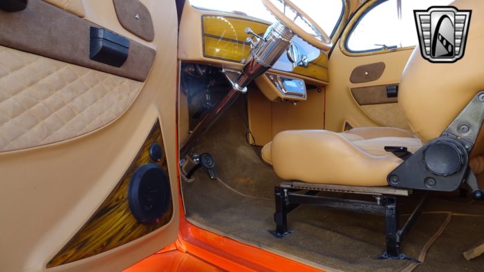 Plymouth P4 interior view