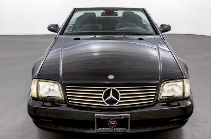 2001 Mercedes front view